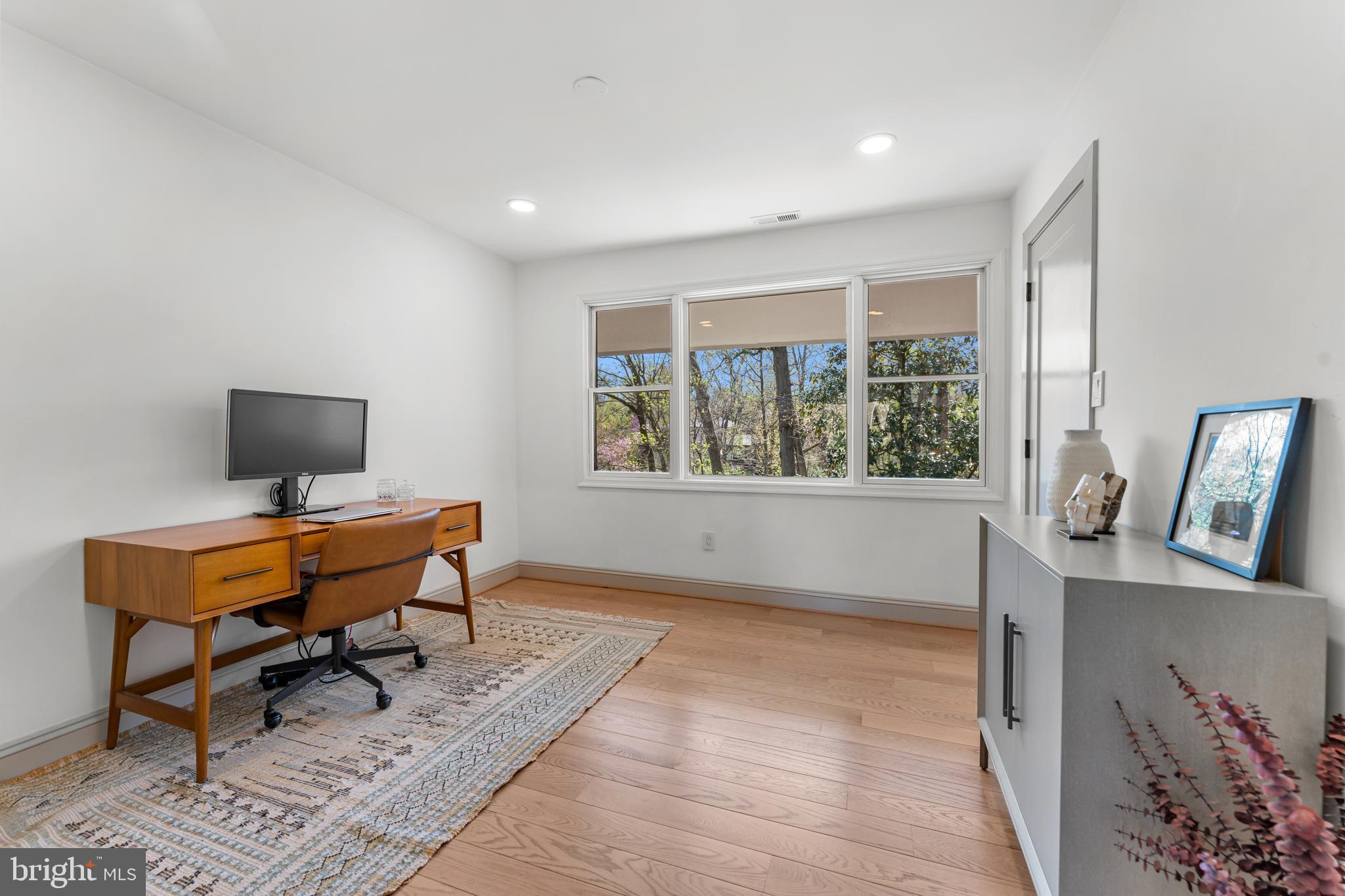 2820 Ellicott Street Northwest Washington, DC 20008 - Photo 24 of 43