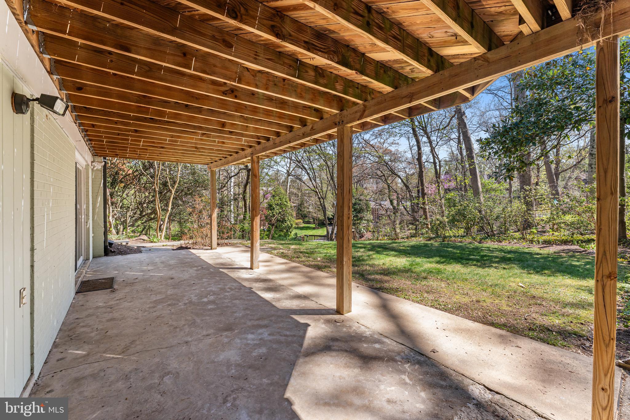 2820 Ellicott Street Northwest Washington, DC 20008 - Photo 39 of 43