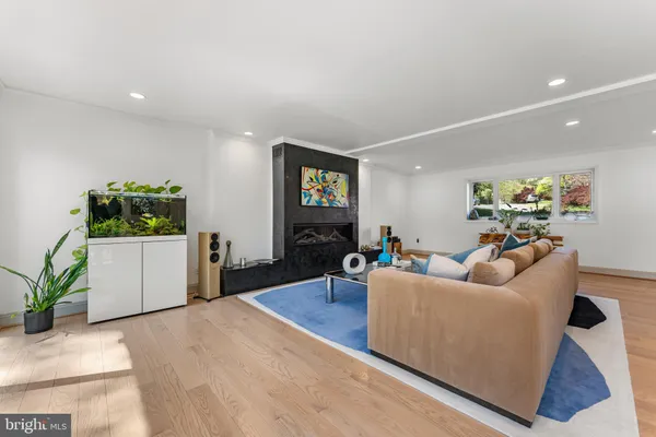 $8,300 | 2820 Ellicott Street Northwest, Washington, DC 20008