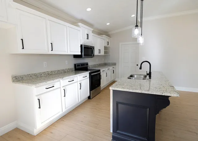 $169,900 | 214 Thompson Street, McComb, MS 39648