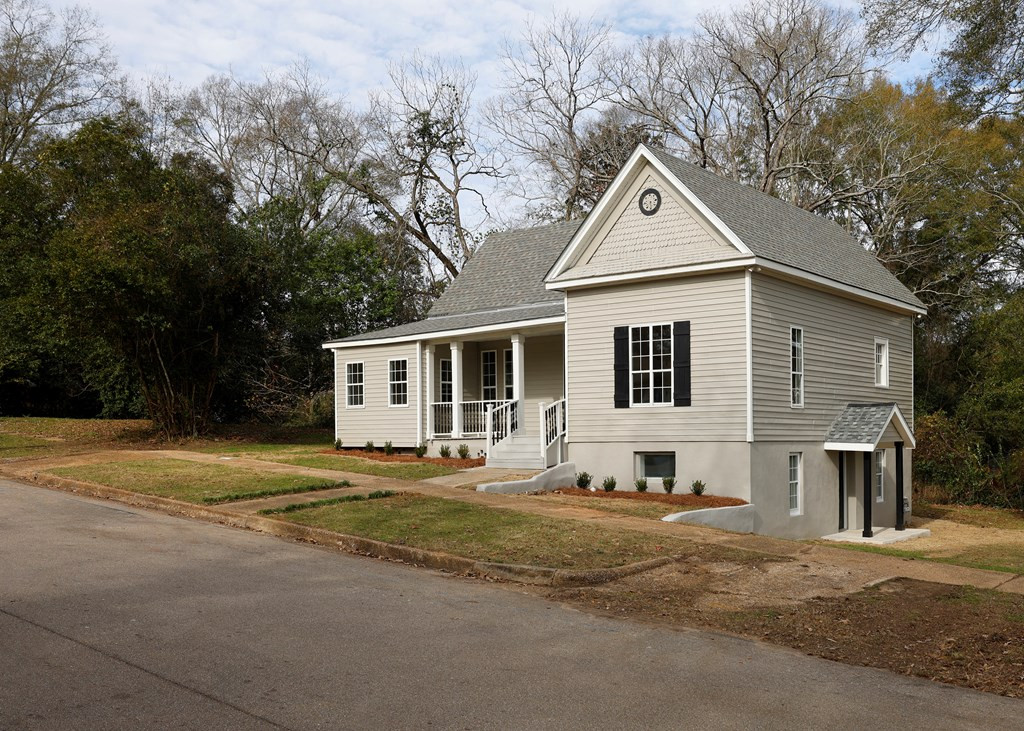 214 Thompson Street McComb, MS 39648 - Photo 10 of 36 Photo 10