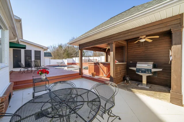 $539,000 | 115 Sequoia Place, Savannah, TN 38372