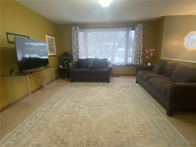 $3,300 | 36 Altair Drive, Amherst, NY 14068