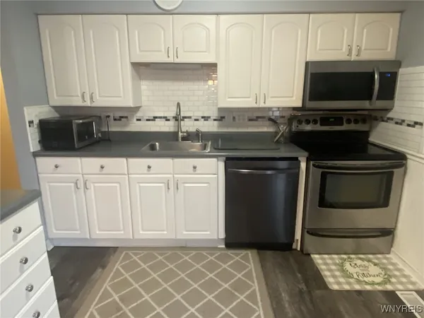 $3,300 | 36 Altair Drive, Amherst, NY 14068