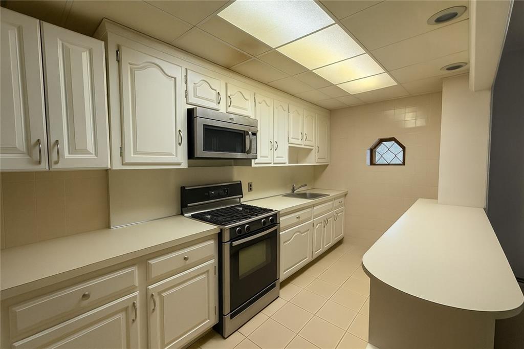 1848 Haring Street Brooklyn, NY 11229 - Photo 7 of 17