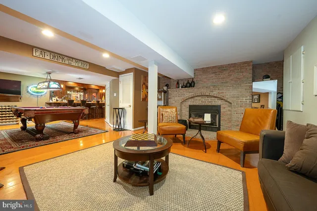 $957,000 | 703 Iris Lane, Media, PA 19063