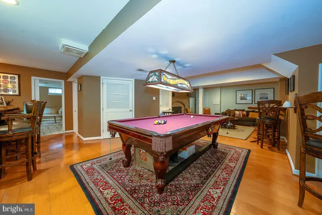 $957,000 | 703 Iris Lane, Media, PA 19063