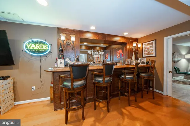 $957,000 | 703 Iris Lane, Media, PA 19063