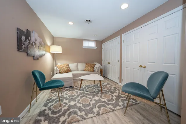 $957,000 | 703 Iris Lane, Media, PA 19063