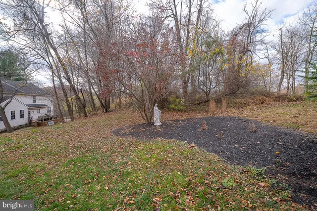 $957,000 | 703 Iris Lane, Media, PA 19063