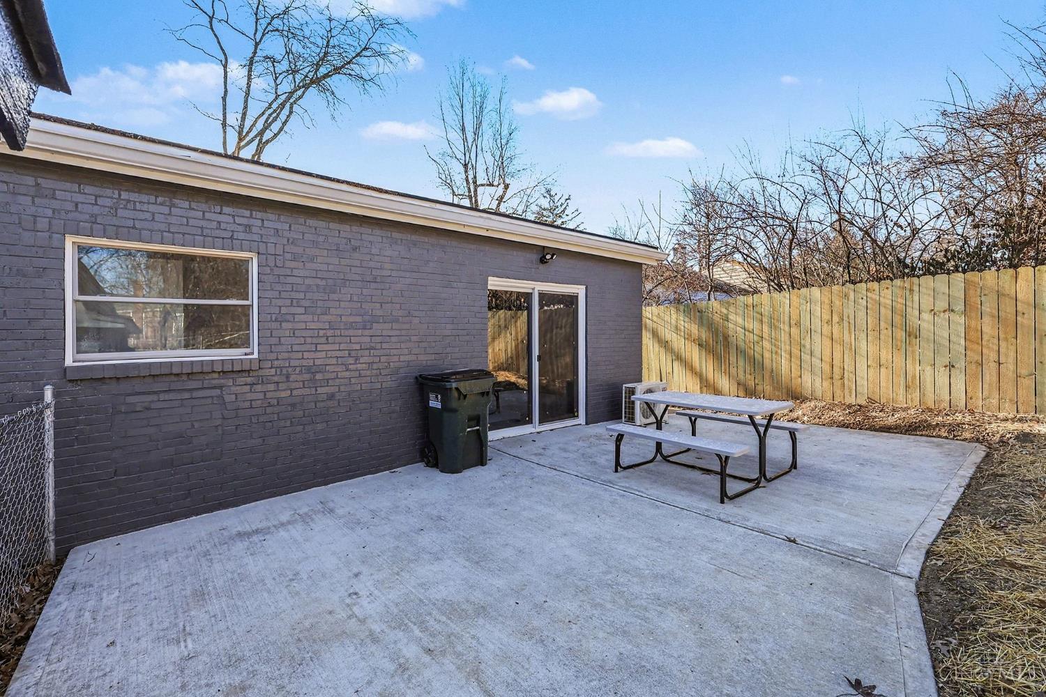 2750 West Galbraith Road Cincinnati, OH 45239 - Photo 20 of 24