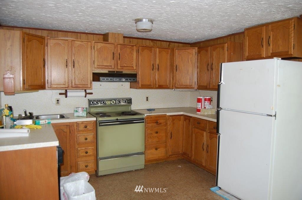 7807 Cooper Point Road Northwest Olympia, WA 98502 - Photo 21 of 25 Gallery Image 21