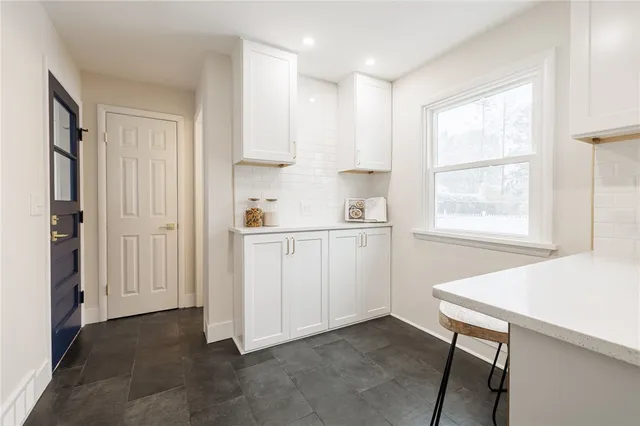 $350,000 | 5 Ridgelawn Drive, Irondequoit, NY 14617