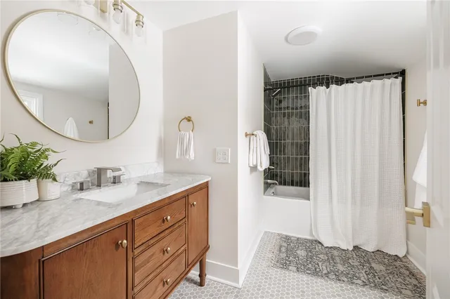 $350,000 | 5 Ridgelawn Drive, Irondequoit, NY 14617