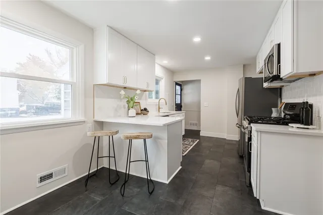 $350,000 | 5 Ridgelawn Drive, Irondequoit, NY 14617