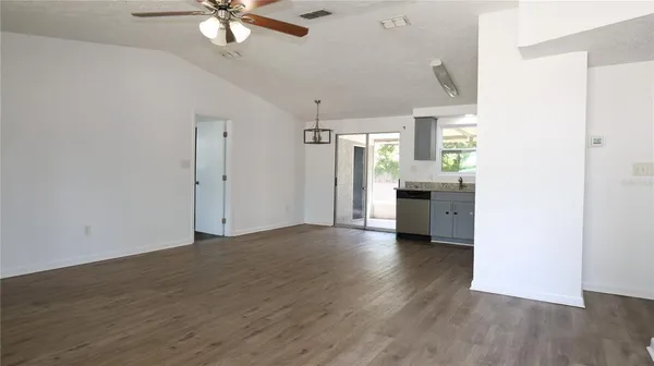 $1,600 | 4300 Las Vegas Drive, New Port Richey, FL 34653