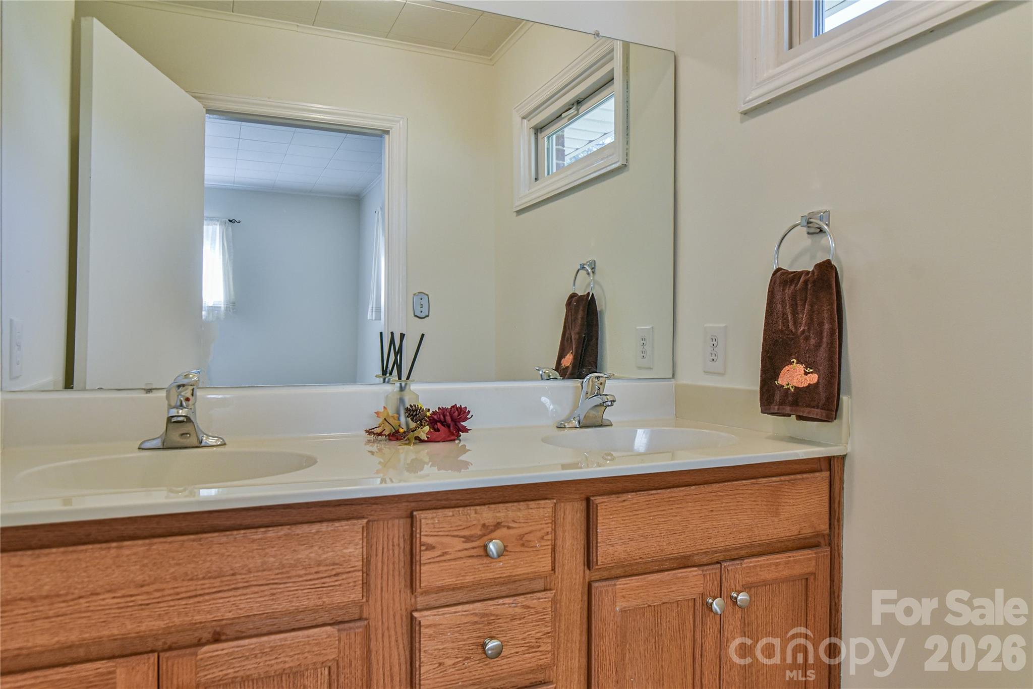 505 Monte Vista Road, Unit B Candler, NC 28715 - Photo 19 of 28 Gallery Image 19