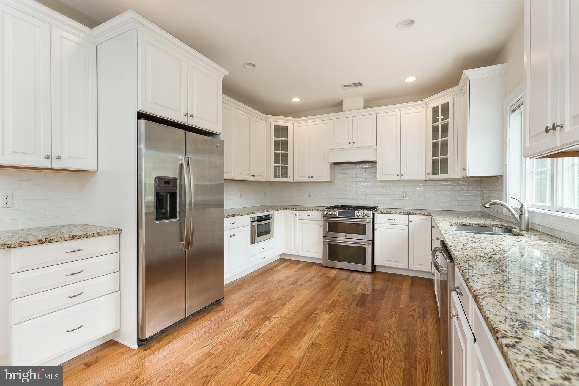 42 Harris Road Princeton, NJ 08540 - Photo 10 of 30