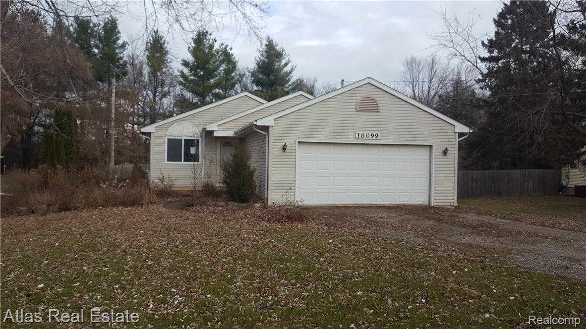 10099 Clark Road Davison, MI 48423 - Photo 2 of 10 20171125_103729.jpg