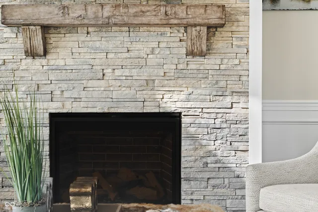 $1,725,000 | 4301 Stone Lk Drive, Zionsville, IN 46077