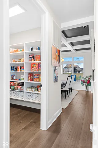 $1,725,000 | 4301 Stone Lk Drive, Zionsville, IN 46077