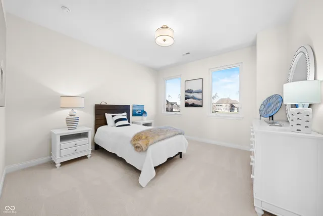 $1,725,000 | 4301 Stone Lk Drive, Zionsville, IN 46077