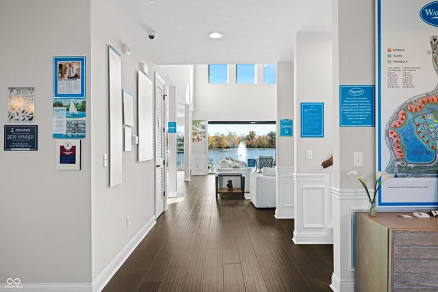 $1,725,000 | 4301 Stone Lk Drive, Zionsville, IN 46077