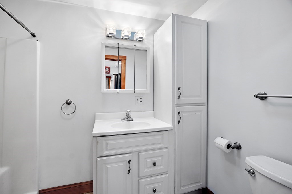 27 Sunset Road Gardner, MA 01440 - Photo 23 of 29 Gallery Image 23
