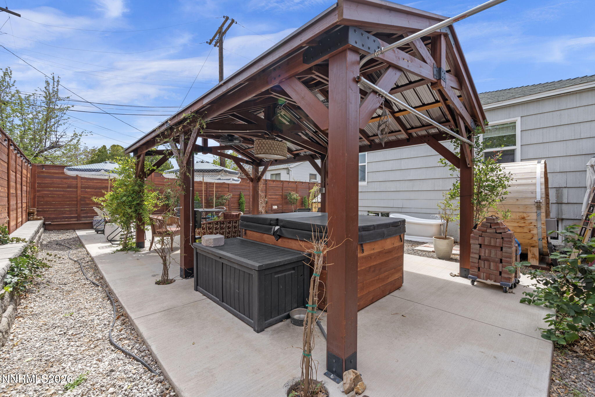 1530 Elmcrest Drive Reno, NV 89503 - Photo 35 of 36 a view of a couches and a table in the patio