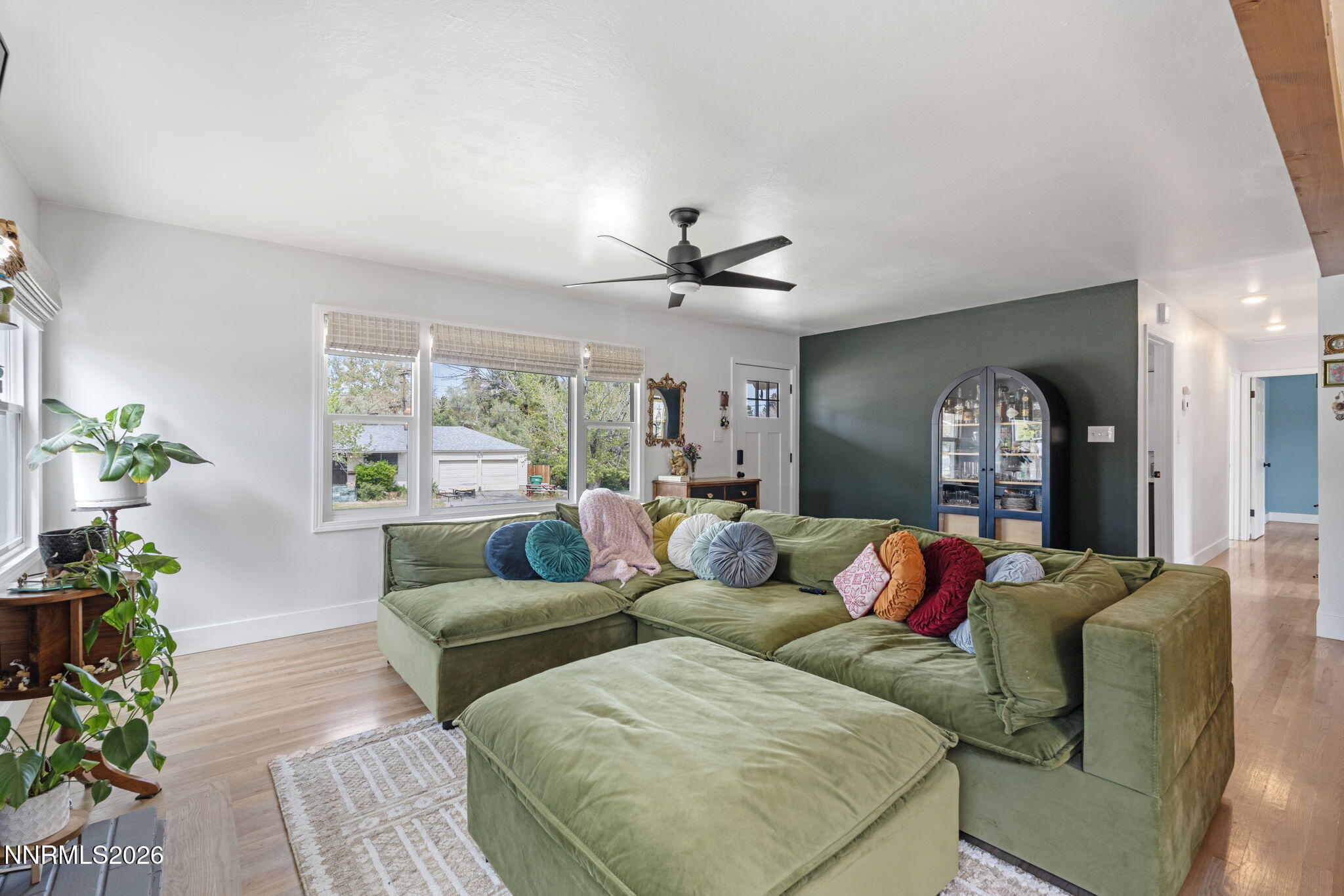 1530 Elmcrest Drive Reno, NV 89503 - Photo 5 of 36 a living room with furniture and a chandelier