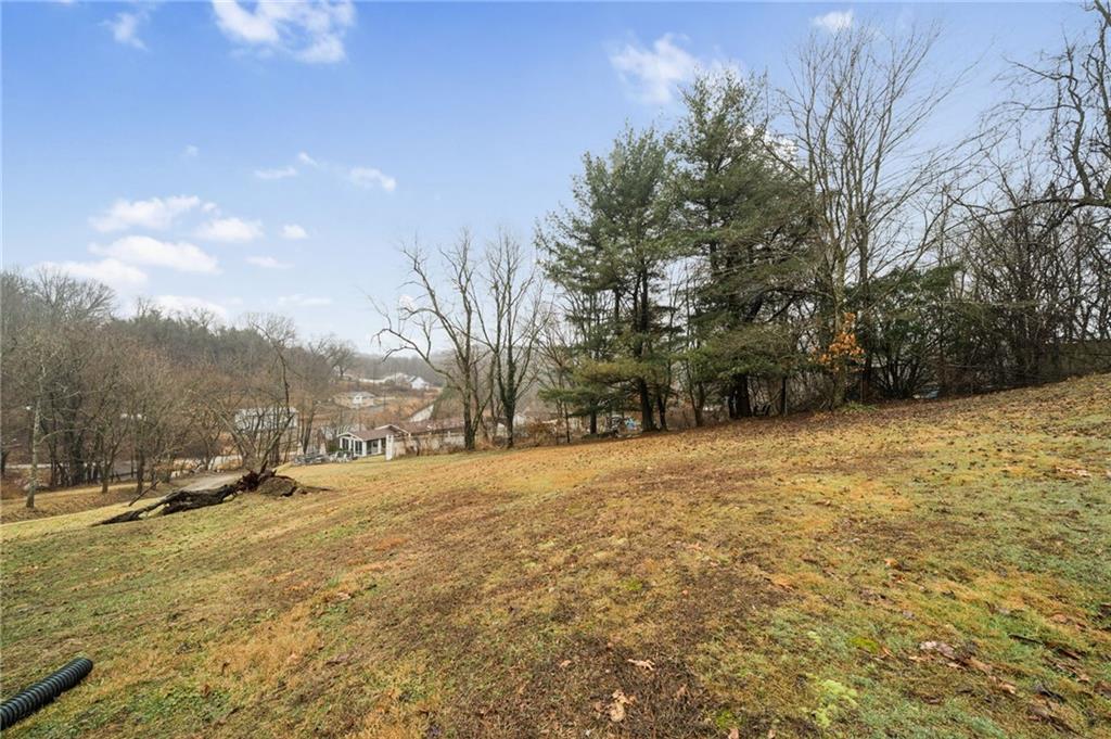 2651 Radebaugh Road Jeannette, PA 15644 - Photo 2 of 34 Gallery Image 2