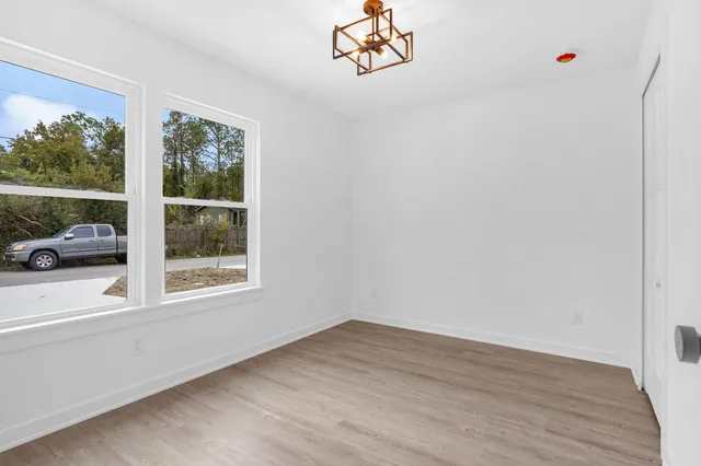 $1,800 | 964 West 9th Street, St. Augustine, FL 32084