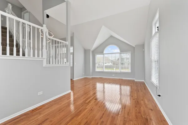 $450,000 | 23025 Benet Lane, Plainfield, IL 60586