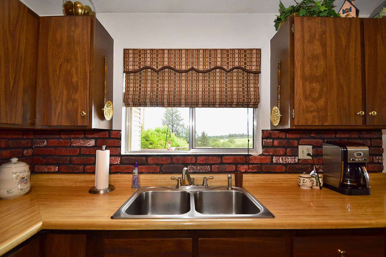 8309 North Lehman Road Spokane, WA 99217 - Photo 5 of 20 Gallery Image 5