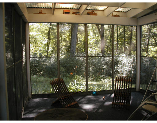 130 Montvale Road Weston, MA 02493 - Photo 8 of 18 a view of a porch