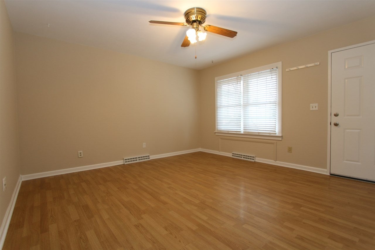 1408 Prairie Du Chien Road Iowa City, IA 52245 - Photo 17 of 21 Gallery Image 17