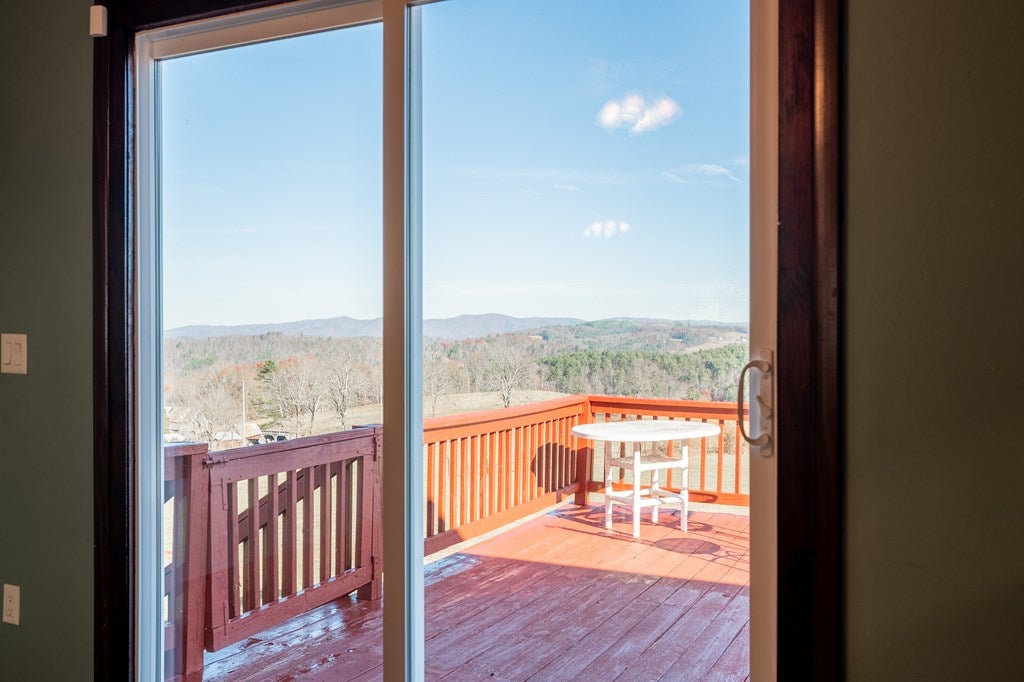2890 Hunters Ridge Road Hillsville, VA 24343 - Photo 61 of 74 Gallery Image 61