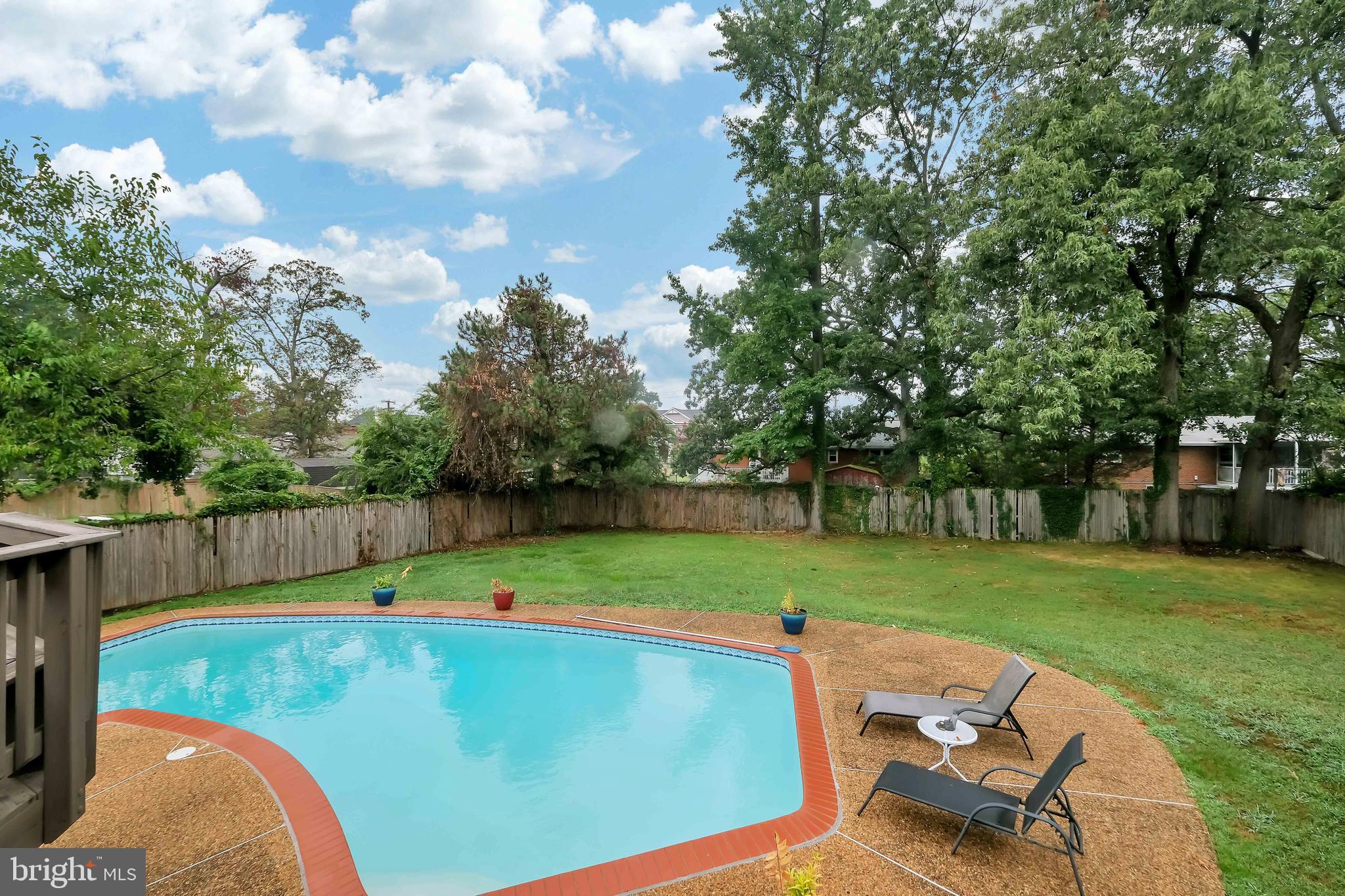 6170 Howells Road Alexandria, VA 22310 - Photo 11 of 50 Pool