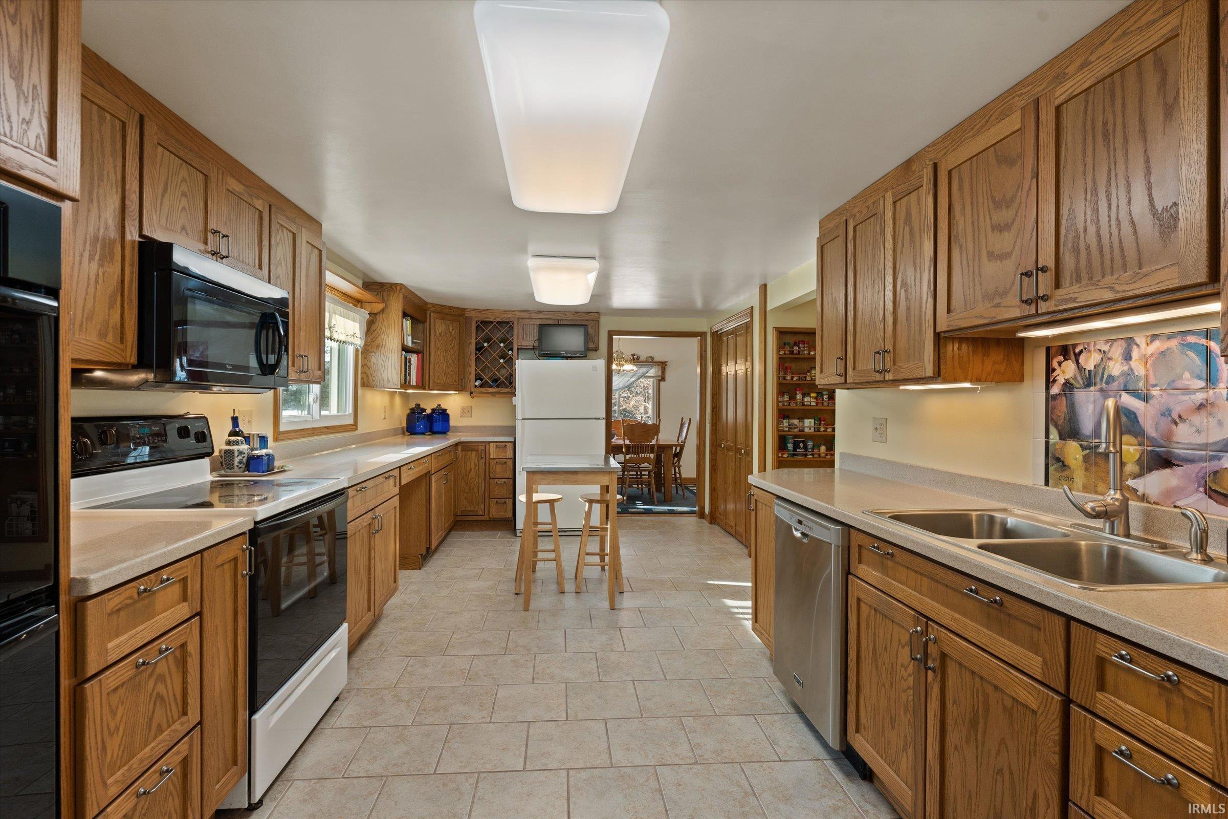 61786 Oak Road South Bend, IN 46614 - Photo 11 of 29