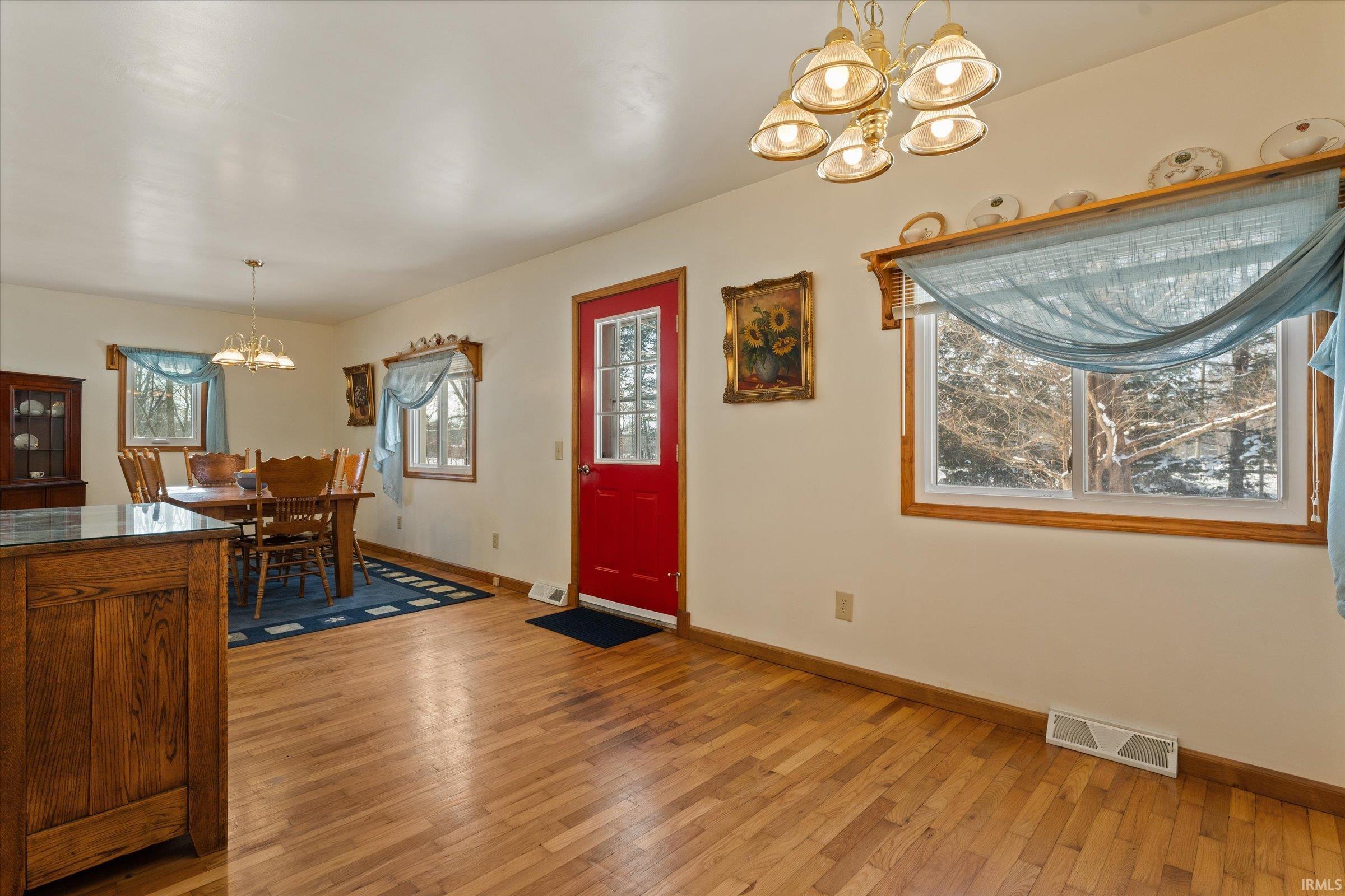 61786 Oak Road South Bend, IN 46614 - Photo 14 of 29