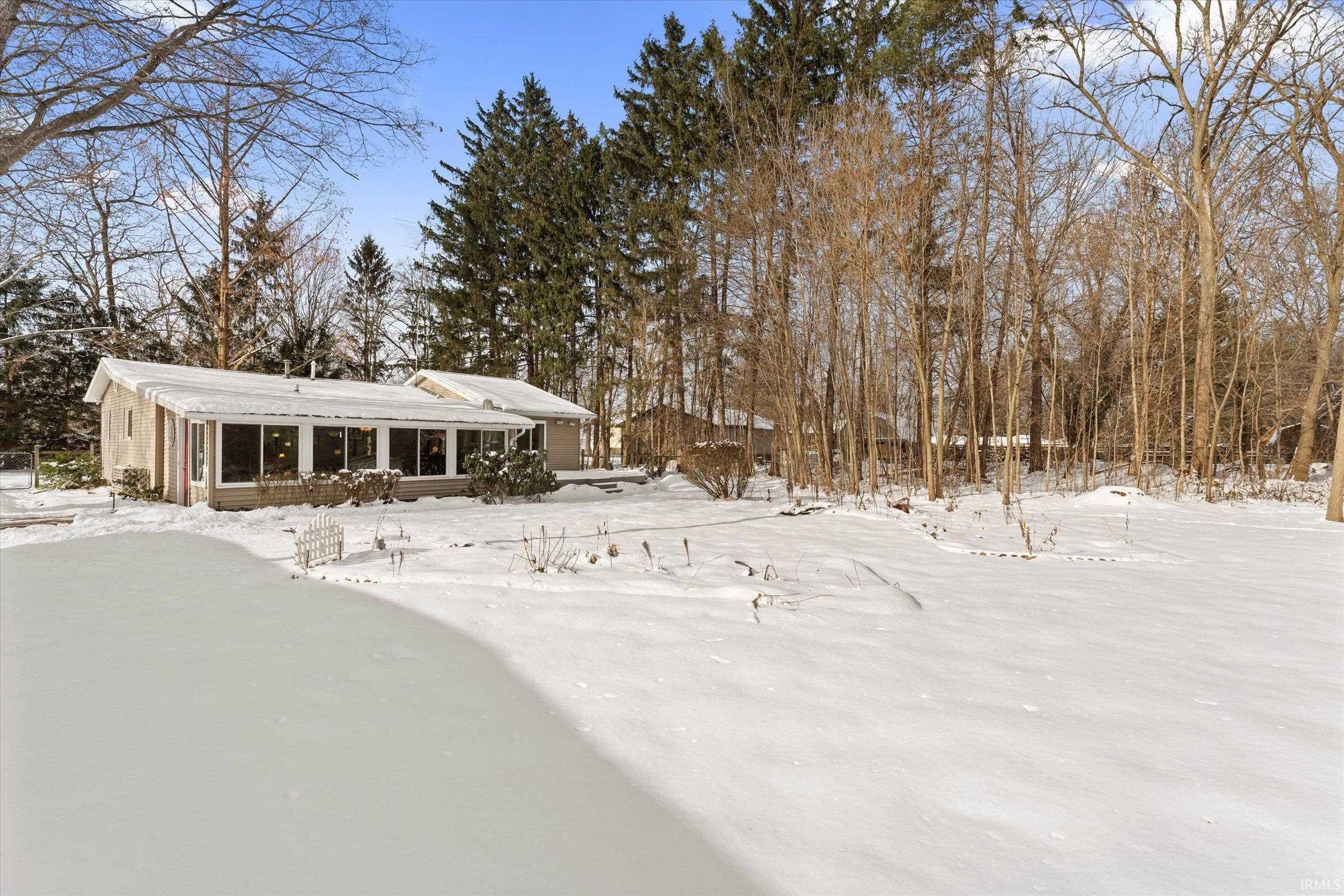 61786 Oak Road South Bend, IN 46614 - Photo 4 of 29