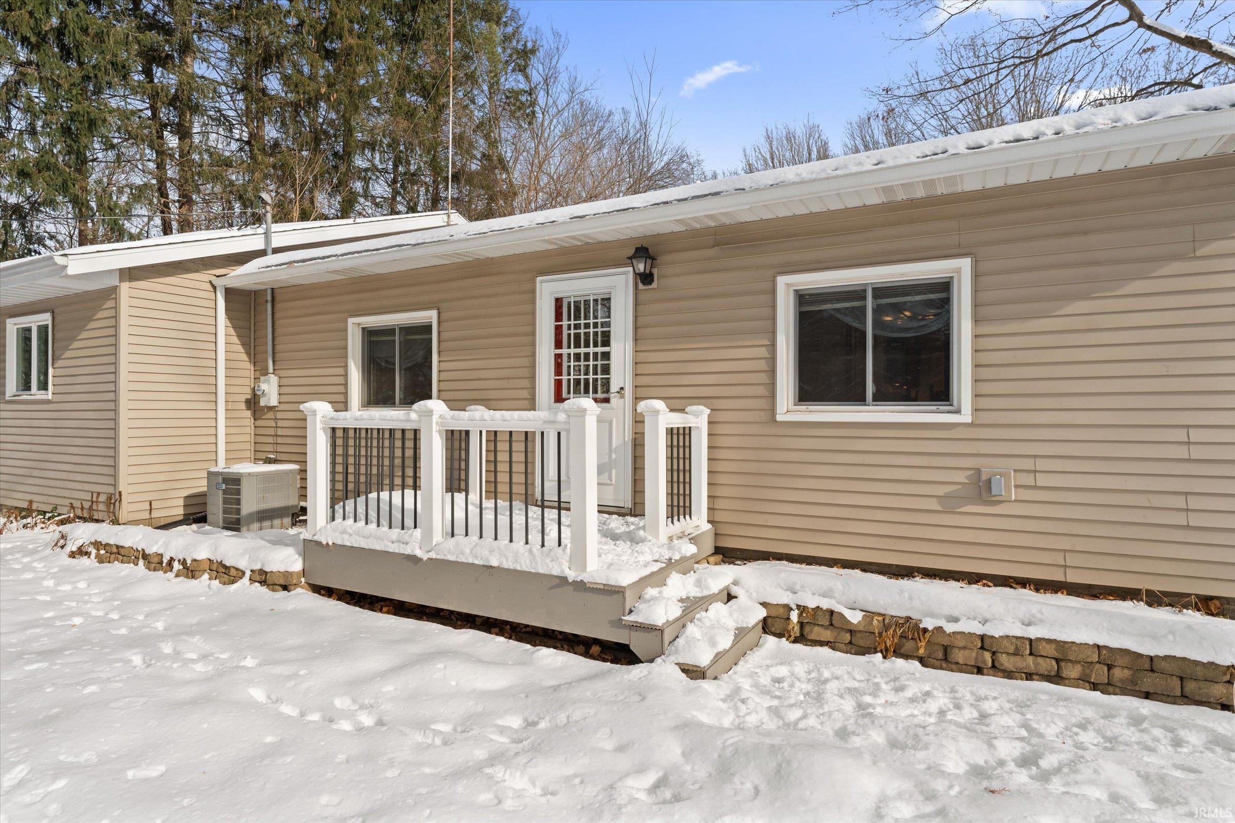 61786 Oak Road South Bend, IN 46614 - Photo 5 of 29