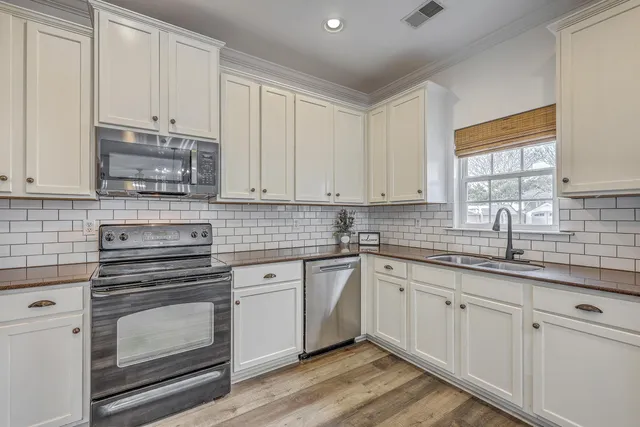 $439,000 | 9666 South Carousel Circle, Summerville, SC 29485