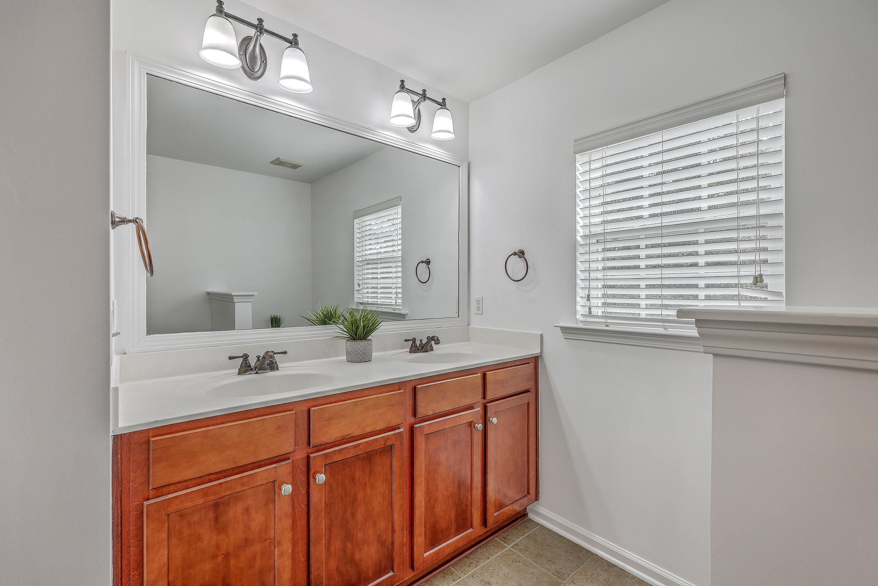 9666 South Carousel Circle Summerville, SC 29485 - Photo 26 of 45 ZYN_8406_07_08_09_10_11_12