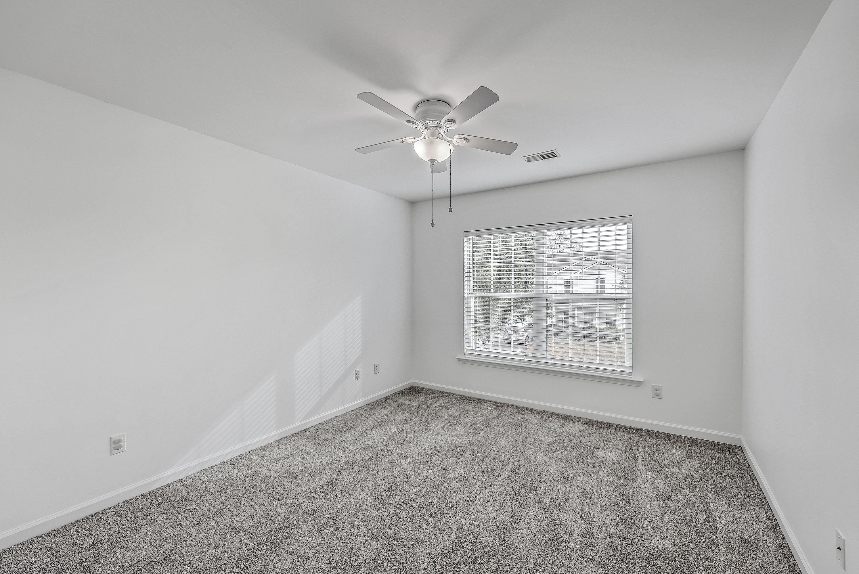 9666 South Carousel Circle Summerville, SC 29485 - Photo 27 of 45 ZYN_8413_4_5_6_7_8_9