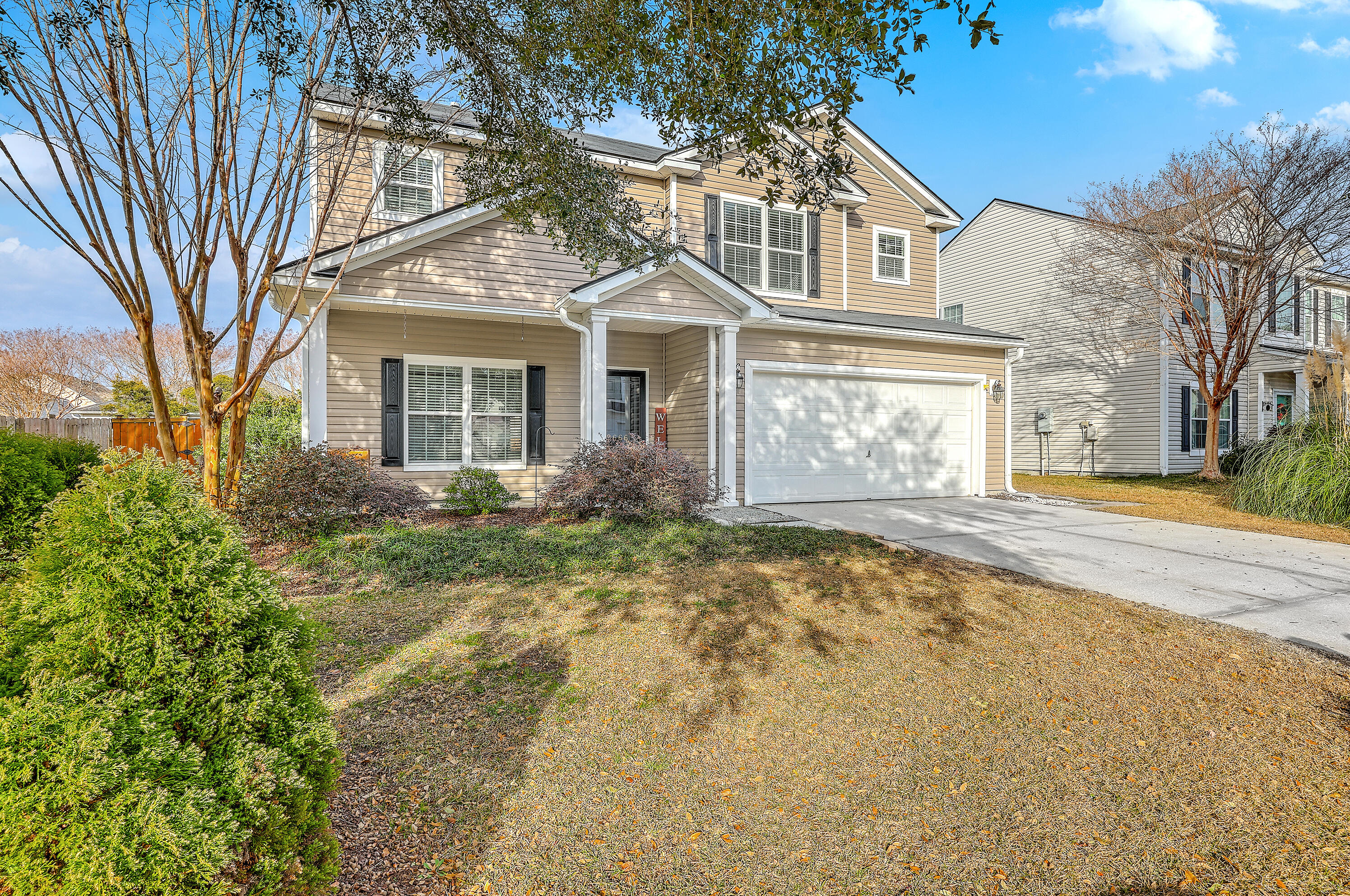 9666 South Carousel Circle Summerville, SC 29485 - Photo 3 of 45 3