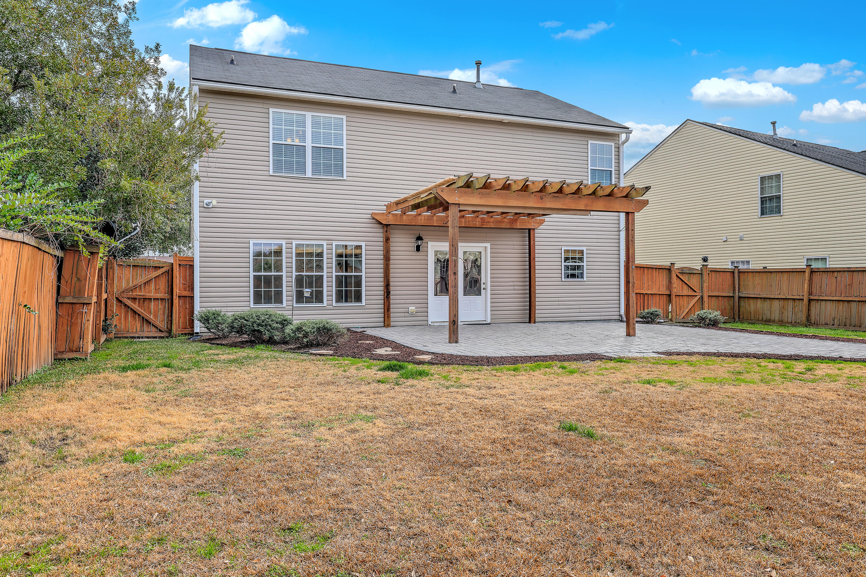 9666 South Carousel Circle Summerville, SC 29485 - Photo 34 of 45 ZYN_8462_3_4_5_6_7_8