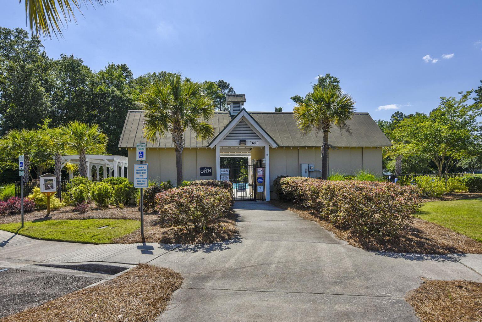 9666 South Carousel Circle Summerville, SC 29485 - Photo 39 of 45 Amenity3