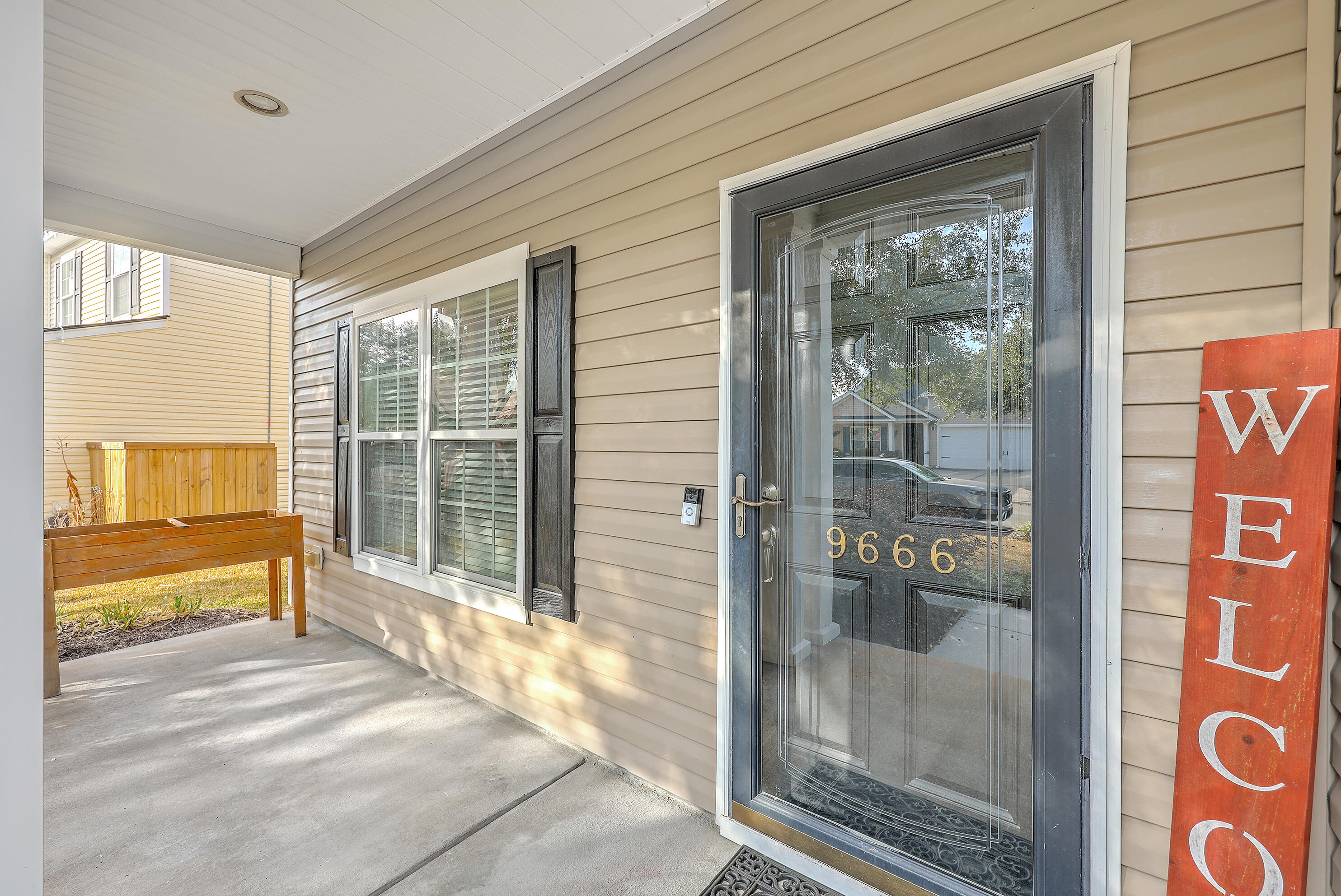 9666 South Carousel Circle Summerville, SC 29485 - Photo 5 of 45 5