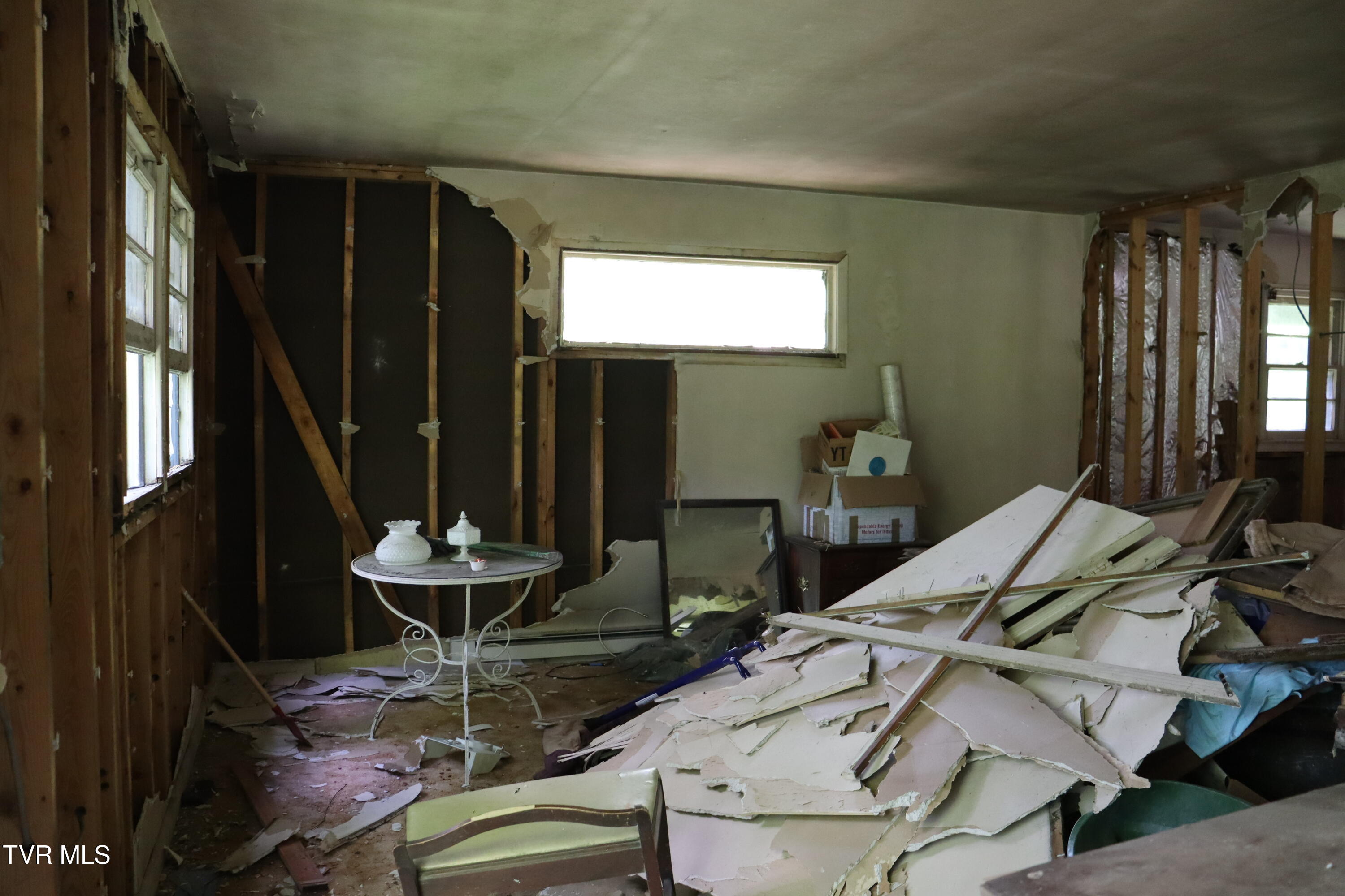 438 Murphy Street Northwest Norton, VA 24273 - Photo 17 of 29 IMG_9888